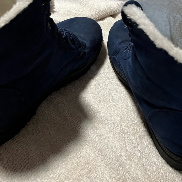 SQL Blue Boots - Picture 7 of 8